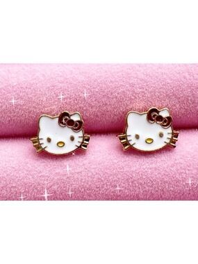 Hello Kitty Sanrio Earrings Enamel over zinc Gold Plated Stud Earrings